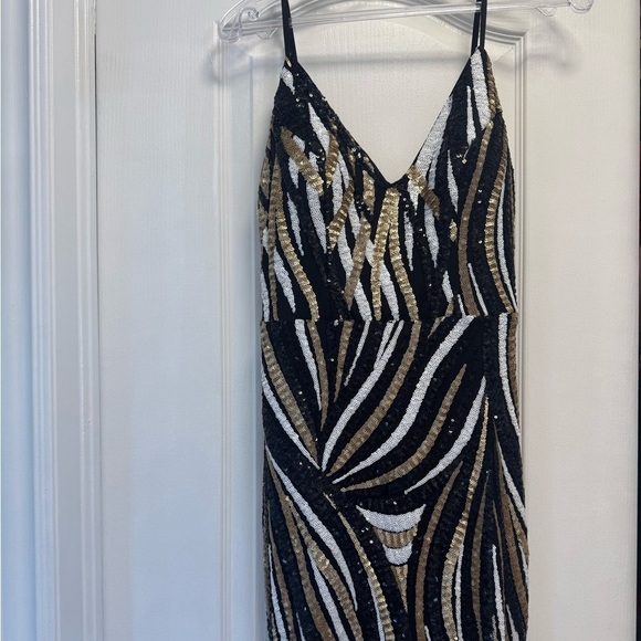 Marciano Dresses & Skirts - Marciano Black and Gold Sequin Backless Dress